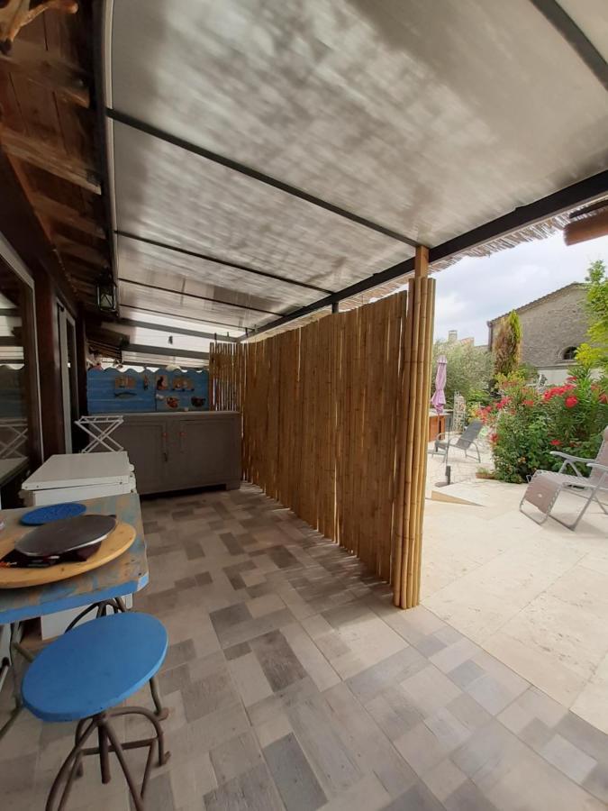 Gites Du Mas Gibert A Saussines Entre Nimes Et Montpellier Exterior foto